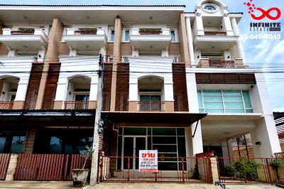 ทาวน์โฮม เขตบึงกุ่ม : ขายทาวน์โฮม 4 ชั้น Premium Place นวมินทร์ – ลาดพร้าว 101 ใกล้ทางด่วนเอกมัย-รามอินทรา พร้อมอยู่