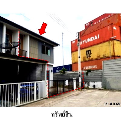 Townhouses for sale Si Racha Chonburi : FOR SALE  TOWNHOUSE PROPERTY  2582000 BAHT.