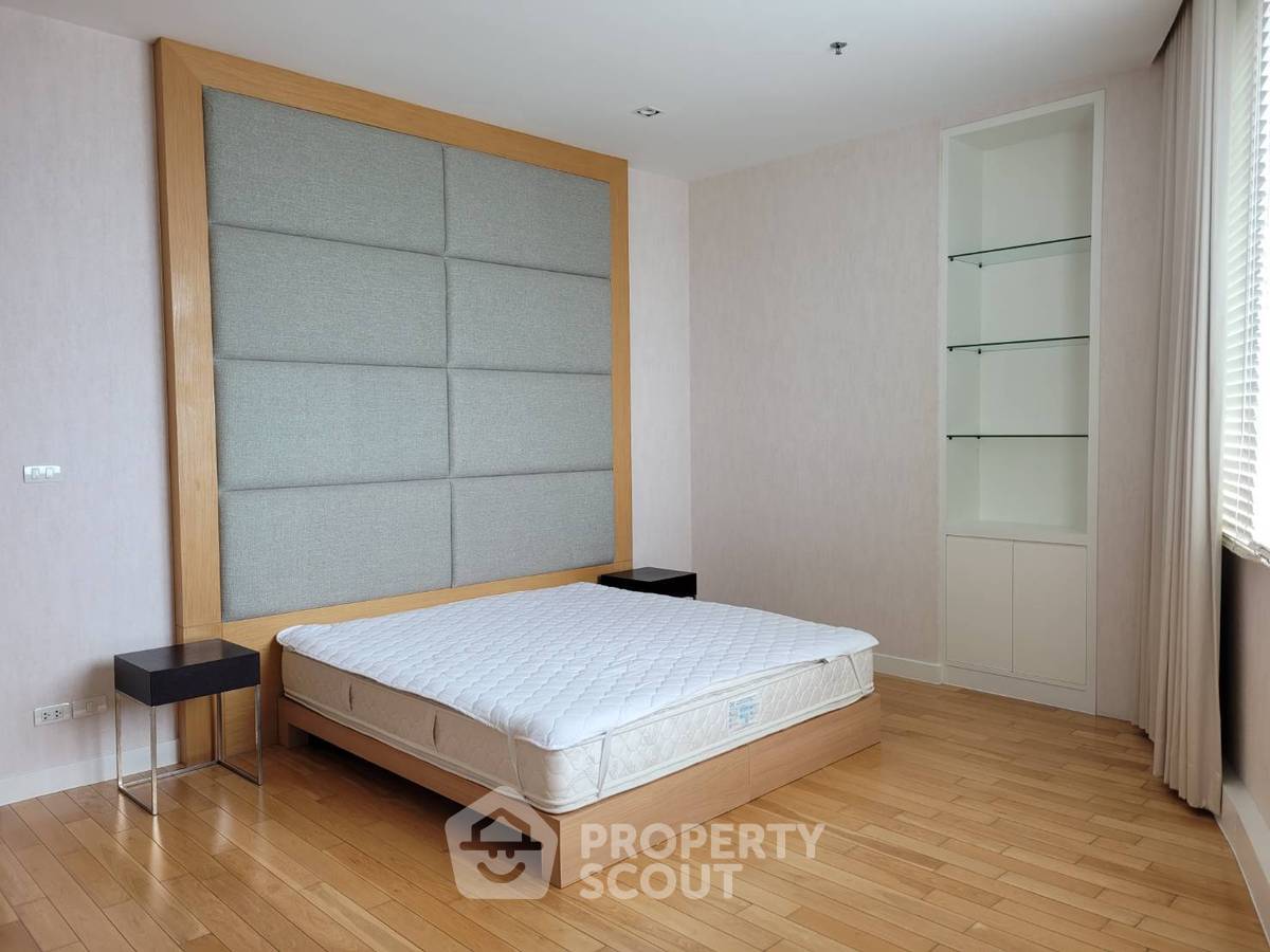 รูป คอนโดมิเนียม 3 ห้องนอน 146 ตร.ม. Millennium Residence @ Sukhumvit ใกล้ BTS อโศก (ID 3050852) - รูปที่ 5/8