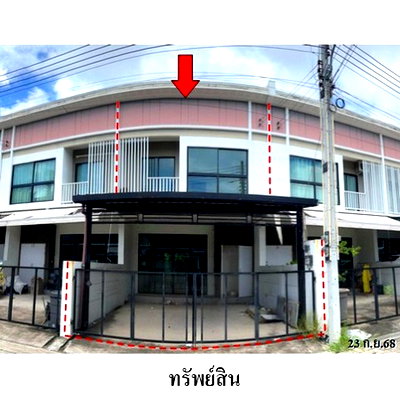 Townhouses for sale Si Racha Chonburi : FOR SALE  TOWNHOUSE PROPERTY  2025000 BAHT.