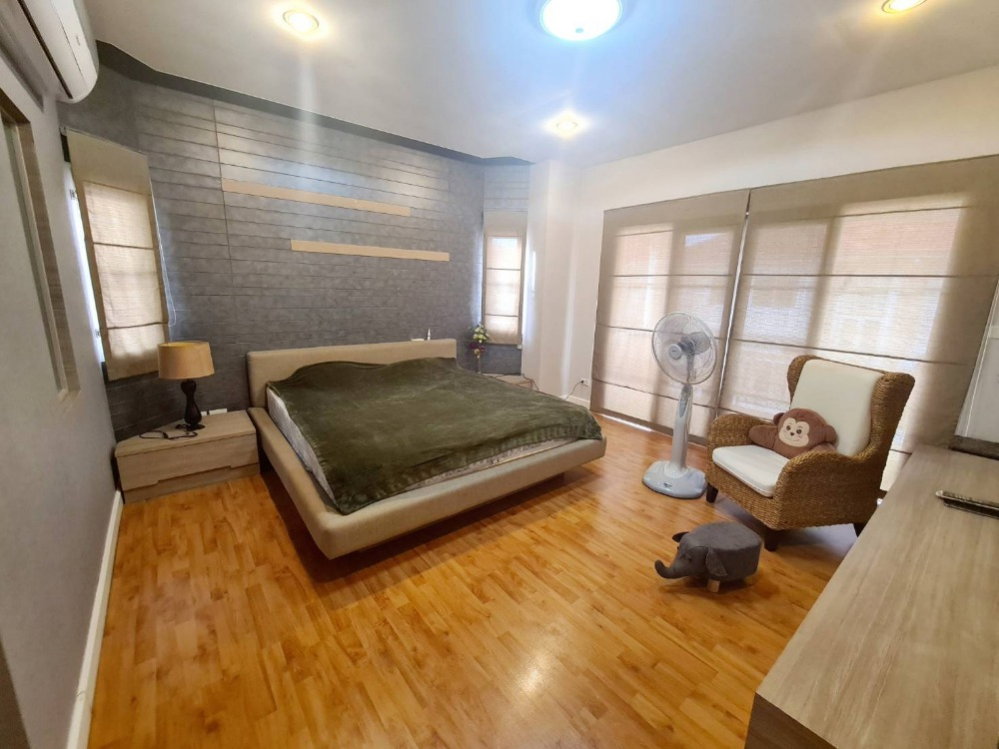 รูป 🏡 ให้เช่าบ้านเดี่ยว 2 ชั้น พัฒนาการ 44 | โครงการนาราวัลย์ ✨ บ้านแต่งสวย พร้อมอยู่ บิ้วอินทั้งหลัง ทำเลดี ใจกลางเมือง! - รูปที่ 7/20
