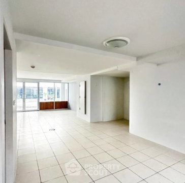 คอนโด 1 ห้องนอน ขนาด 67 ตร.ม. ขาย Smart Condo Rama 2 ใกล้แสมดำ (ID 1991057)