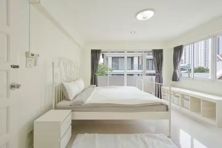 รูป 📢 ให้เช่าบ้านเดี่ยว 5 ห้องนอน ใกล้เอ็มโพเรียม - รูปที่ 25/34
