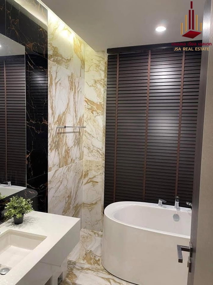 picture ✨ For Rent : THE EIGHT Chatuchak - Ratchada ✨  💰 Only 130,000 thb/month - 10/10