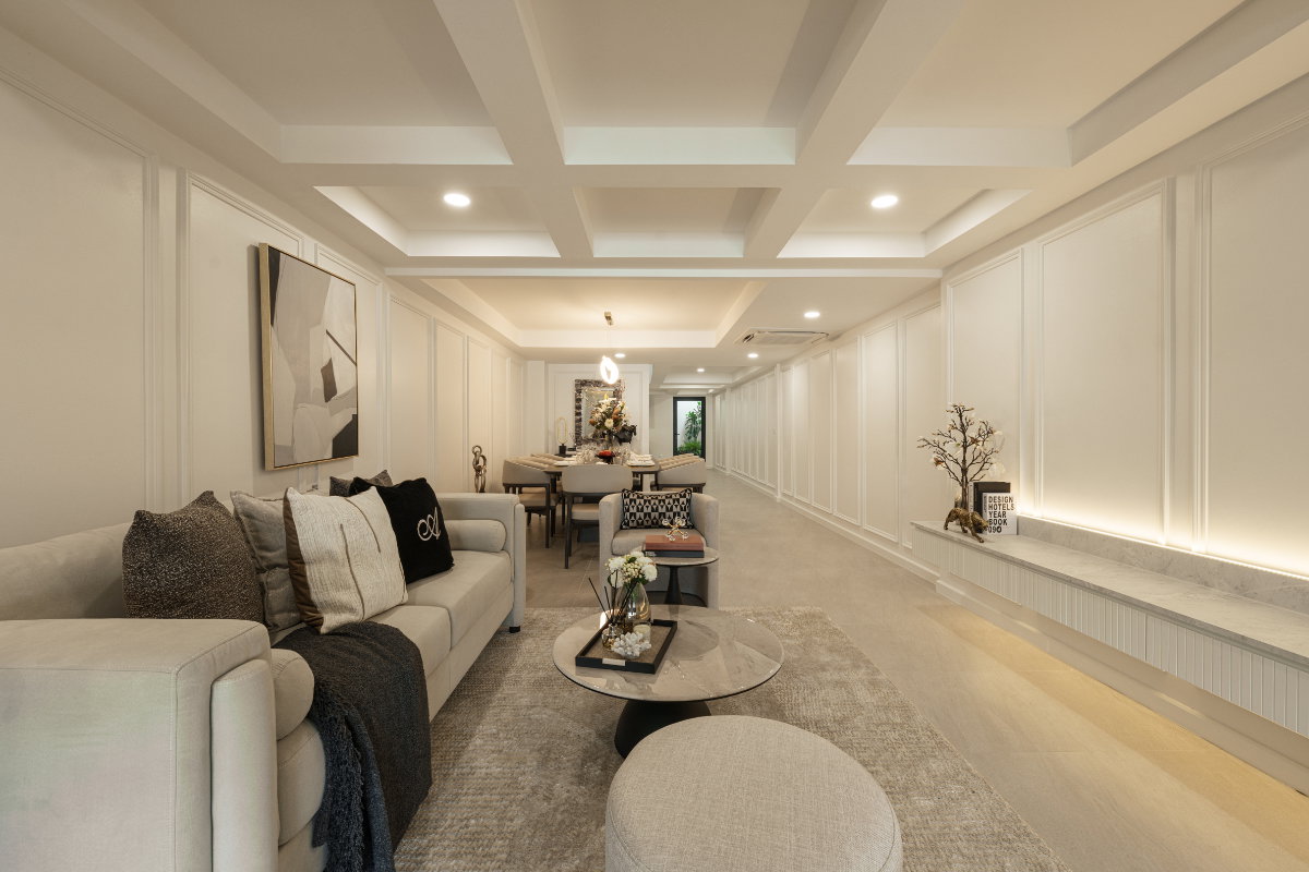 รูป ให้เช่าทาวน์เฮ้าส์ 2 ชั้น รีโนเวทใหม่ Modern French Classic | ปรีดีพนมยงค์ 42 | ใกล้ BTS เอกมัย–พระโขนง  - รูปที่ 2/23