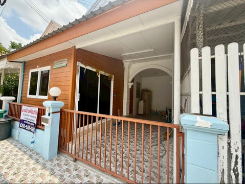 ขายด่วน ราคาถูก 🏡 ทาวน์โฮมรีโนเวทใหม่ พร้อมอยู่  ทำเลดี “สวนหลวงวิลล์ ประเวศ”