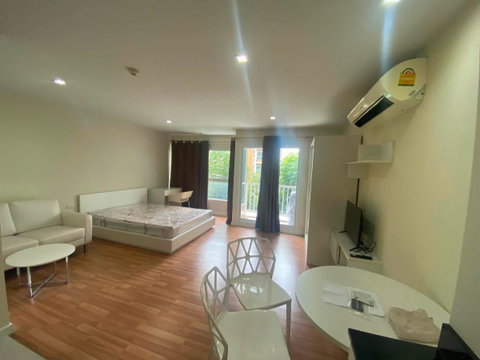 AS2147 ให้เช่าคอนโด We Condo เอกมัย-รามอินทรา ห้องสวย พร้อมเครื่องใช้ไฟฟ้า เฟอร์นิเจอร์ครบ