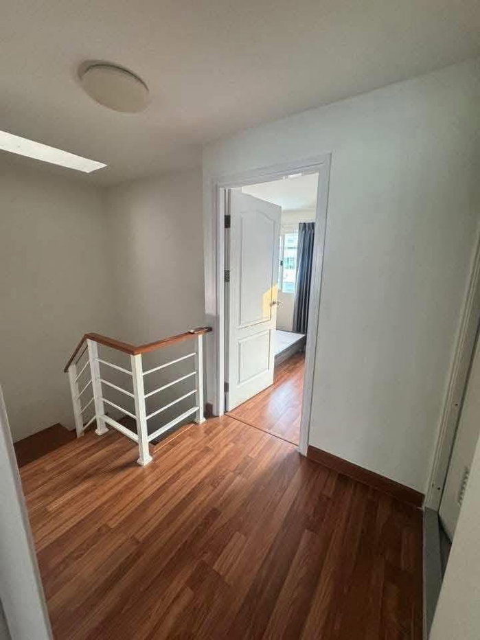 picture Urgent sale : Townhouse  in rangsit -bang phun - 9/16