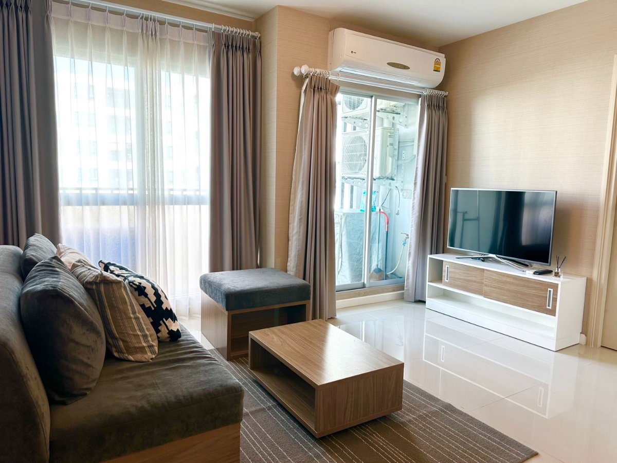 รูป ให้เช่าคอนโด 2 ห้องนอน พร้อมเฟอร์นิเจอร์ครบ ทำเลศักยภาพ #A4-C0098 - รูปที่ 2/12