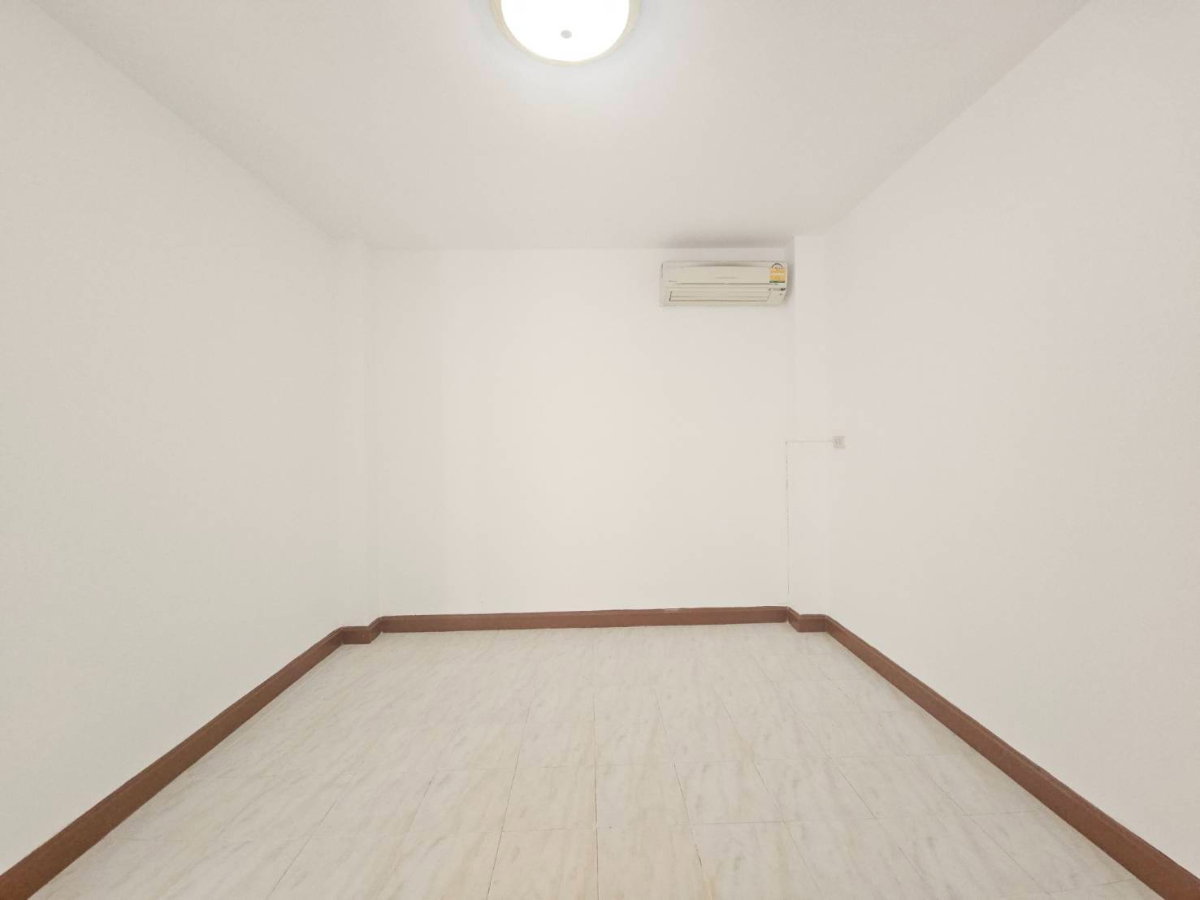 รูป ขายบ้านเดี่ยว บ้านเฟื่องสุข3 บางบัวทอง 5 ห้องนอน รีโนเวทพร้อมอยู่ - รูปที่ 9/21