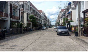 ทาวน์เฮ้าส์ 27.4 ตร.วา พรีเมี่ยม เพลส นวมินทร์ เขตบึงกุ่ม กรุงเทพมหานคร 4.6M