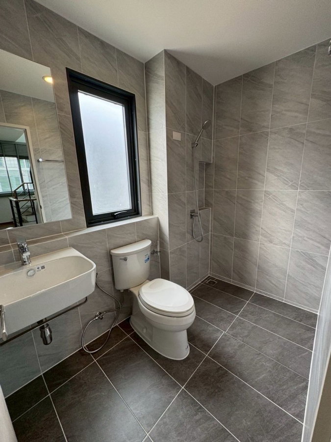 รูป 🏡✨ ให้เช่าทาวน์โฮม 3 ชั้น – บ้านกลางเมือง North ราชพฤกษ์ - รูปที่ 8/18