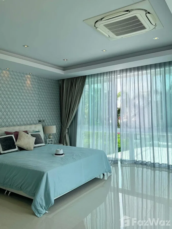 picture Luxury Villa 6536643 - 6/14