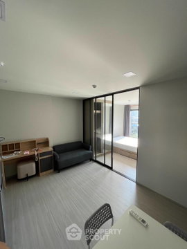 2-BR Condo 37 Sqm At The Privacy S101, 400m To BTS Punnawithi (ID 3049238)