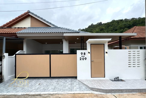 Newly Renovated Single-Storey Semi-Detached Home The Valley Kathu, just minutes from KIS, surrounded by peaceful mountain views