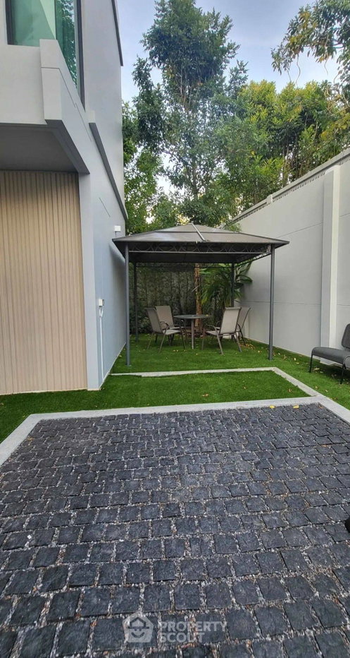 รูป บ้านเดี่ยว 5 ห้องนอน ขาย ใน Vive Krungthep Kreetha บางกะปิ กรุงเทพ (ID 2416542) - รูปที่ 12/27