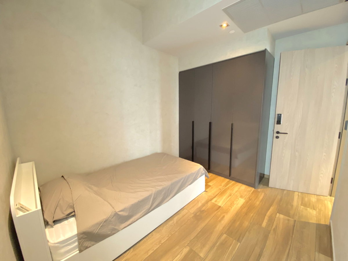 picture Condo for Rent at The Lofts Asoke (E6907002) ID Line : @condo101 - 9/22
