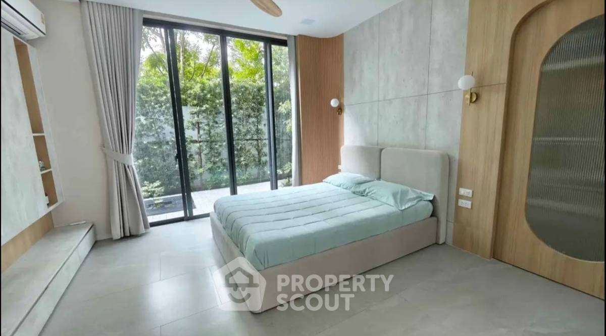 รูป บ้านเดี่ยว 5 ห้องนอน ขาย ใน Vive Krungthep Kreetha บางกะปิ กรุงเทพ (ID 2416542) - รูปที่ 14/27