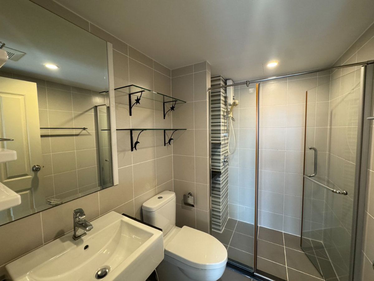picture Spacious 1-bedroom unit in Phuket Town - 9/9