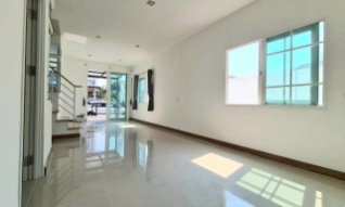 รูป ขายบ้านโกลเด้นสองจรัญปิ่นเกล้าหลังมุม ขนาด 29 ตรว สนใจ @sacondo  - รูปที่ 5/11