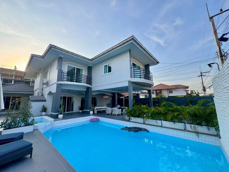 รูป หมู่บ้านวิวพอยท์ ใกล้หาดจอมเทียนเพียง 5 นาที ตกแต่งครบ พร้อมเข้าอยู่ สนใจทัก!!! - รูปที่ 2/19