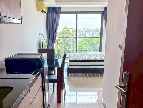 Laguna Beach Resort 2 for Sale Studio Condo High Floor