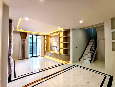 Houses for sale Frost Magical Ice of Siam : House for Sale Nong Pla Lai East Pattaya 4Bedroom