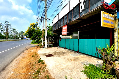 อาคารพาณิชย์ ปราจีนบุรี : ขายอาคารพาณิชย์ 2 คูหา 2.5 ชั้น 54.7 ตร.ว. ถนนสุวรรณศร ตำบลโคกไม้ลาย ปราจีนบุรี