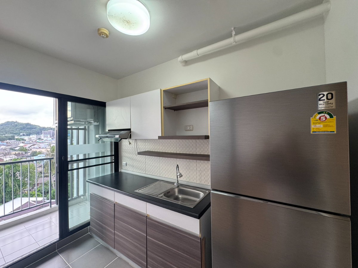 picture Spacious 1-bedroom unit in Phuket Town - 4/9