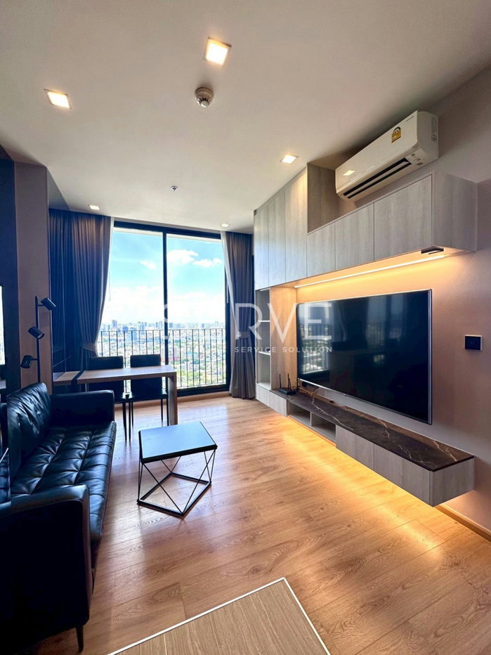 รูป 🔥2นอน ห้องไซส์ใหญ่ ตกแต่งหรู ชั้นสูงสุดๆ 30+ วิวดีมาก เฟอร์จัดเต็ม พร้อมเข้าอยู่ คอนโดหรูทำเลดี ใกล้ BTS อารีย์ @  Noble Around Ari  - รูปที่ 4/10
