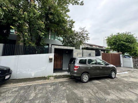 House for sale, Soi Ratchadaphisek, Huai Khwang, Din Daeng