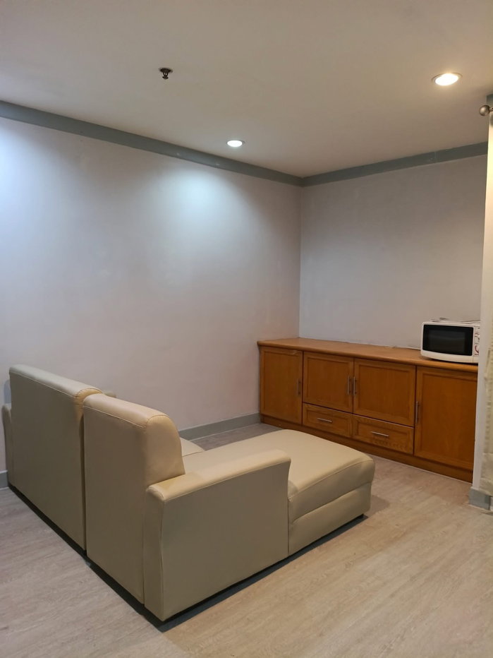 picture For rent condo ready to move in - 1/5