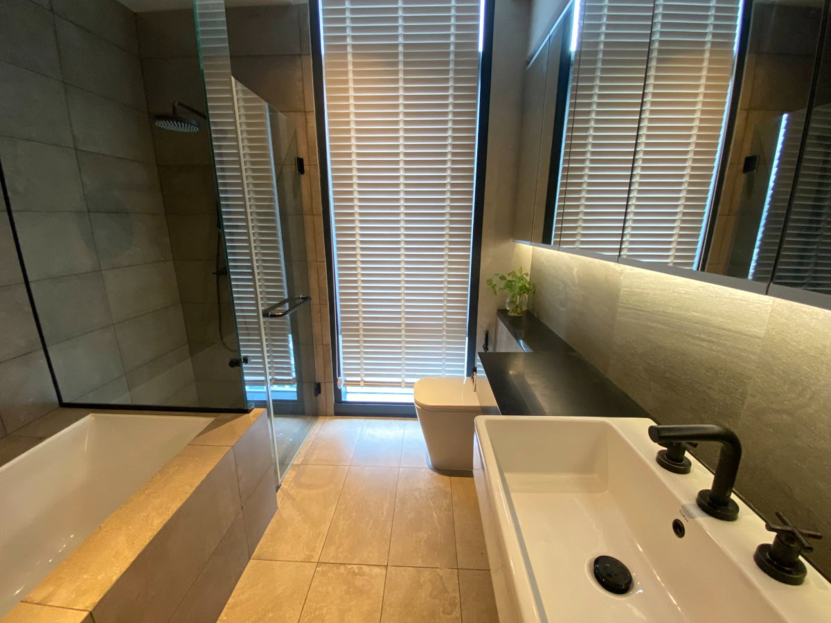 picture Condo for Rent at The Lofts Asoke (E6907002) ID Line : @condo101 - 10/22