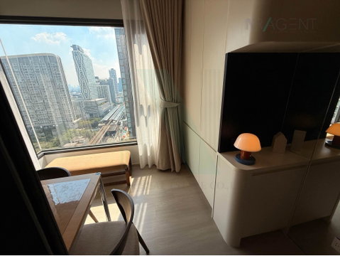🎉 For Rent Condo ASPIRE ONNUT STATION Building 1, Floor 21,1 bed room, Room size 35 sqm