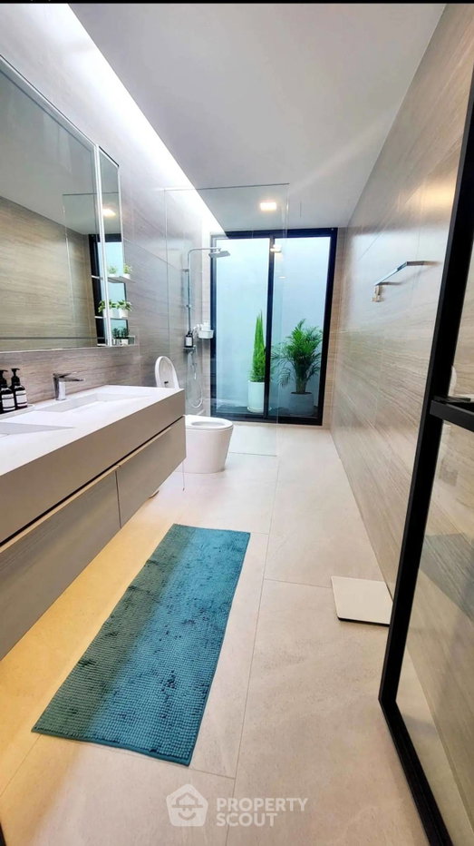 รูป บ้านเดี่ยว 5 ห้องนอน ขาย ใน Vive Krungthep Kreetha บางกะปิ กรุงเทพ (ID 2416542) - รูปที่ 21/27