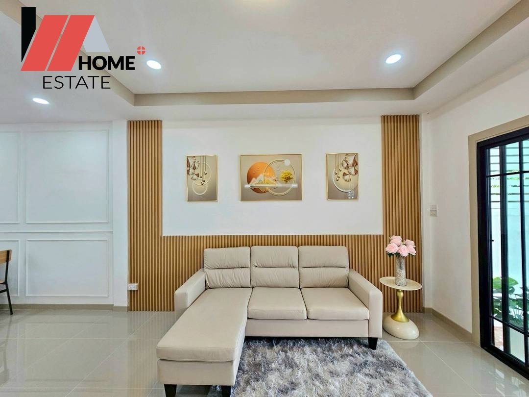 รูป  หมู่บ้านมนวดีพาร์ค (ซอย 3) ตกแต่งใหม่ทั้งหลัง สวย ครบ จบ พร้อมเข้าอยู่ - รูปที่ 10/21