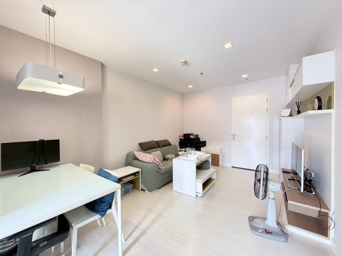 รูป 4.5 ล้านบาท 🚨 เดอะรูม รัชดา-ลาดพร้าว 🏡 2 ห้องนอน 59 ตร.ม. ราคาดีมาก 📞 โทร : 065-9242478 - รูปที่ 7/16