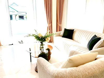 บ้านเดี่ยว พิพิธภัณฑ์ยางพารา  : Luxury House for Sale Soi Khao Noi East Pattaya 4Bedroom