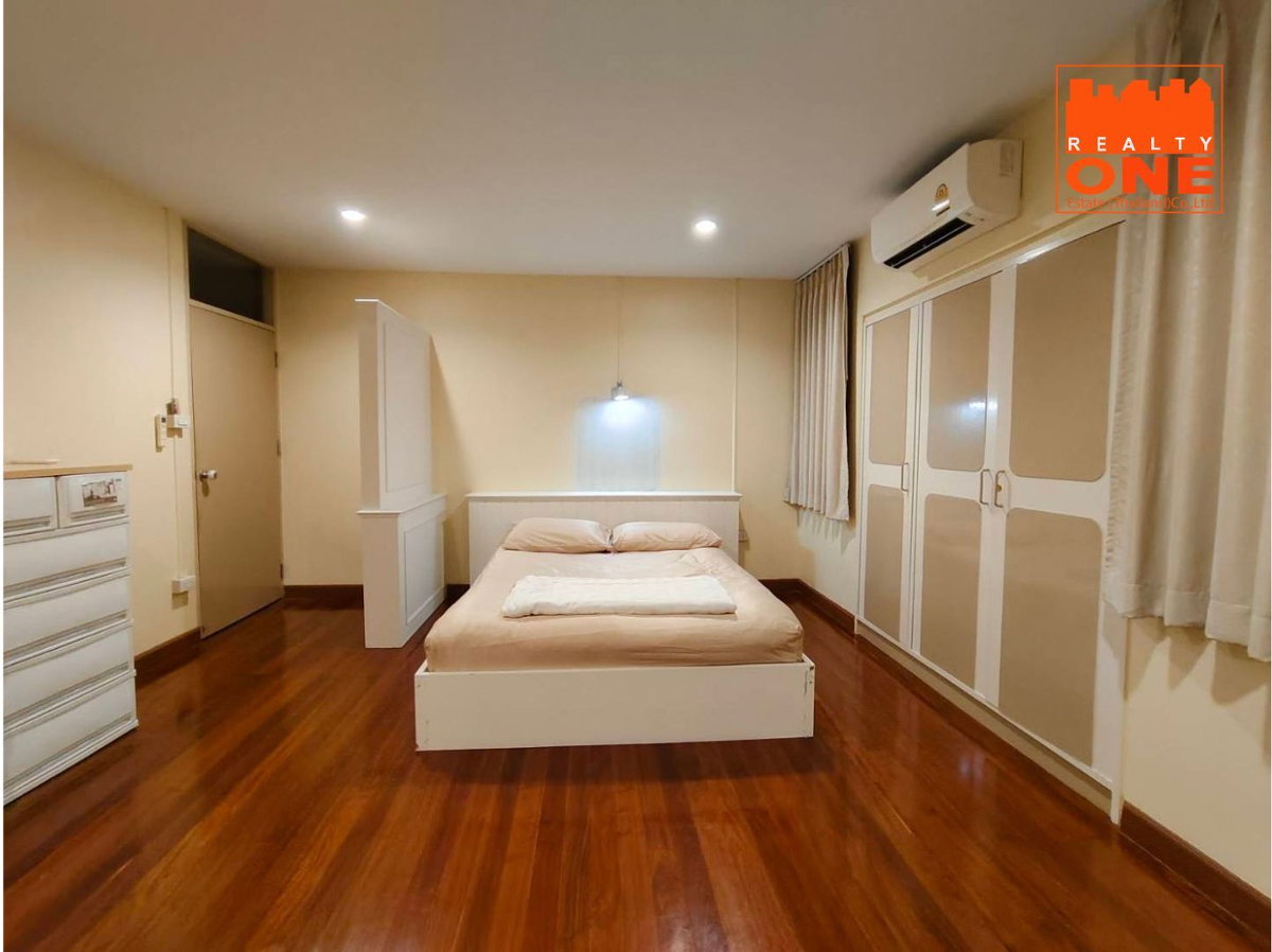 รูป ให้เช่า บ้านเดี่ยว 99 ตารางวา 5 ห้องนอน รีโนเวทแล้ว หมู่บ้านทิพวัล ใกล้รถไฟฟ้าสถานีทิพวัล สงบน่าอยู่มาก  - รูปที่ 15/20
