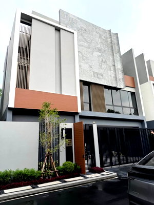 บ้านเดี่ยวให้เช่า : ✨ให้เช่า บ้านเดี่ยว  Bugaan krungthep kreetha ✨LineID: @Propvel (มี@ ข้างหน้า)✨