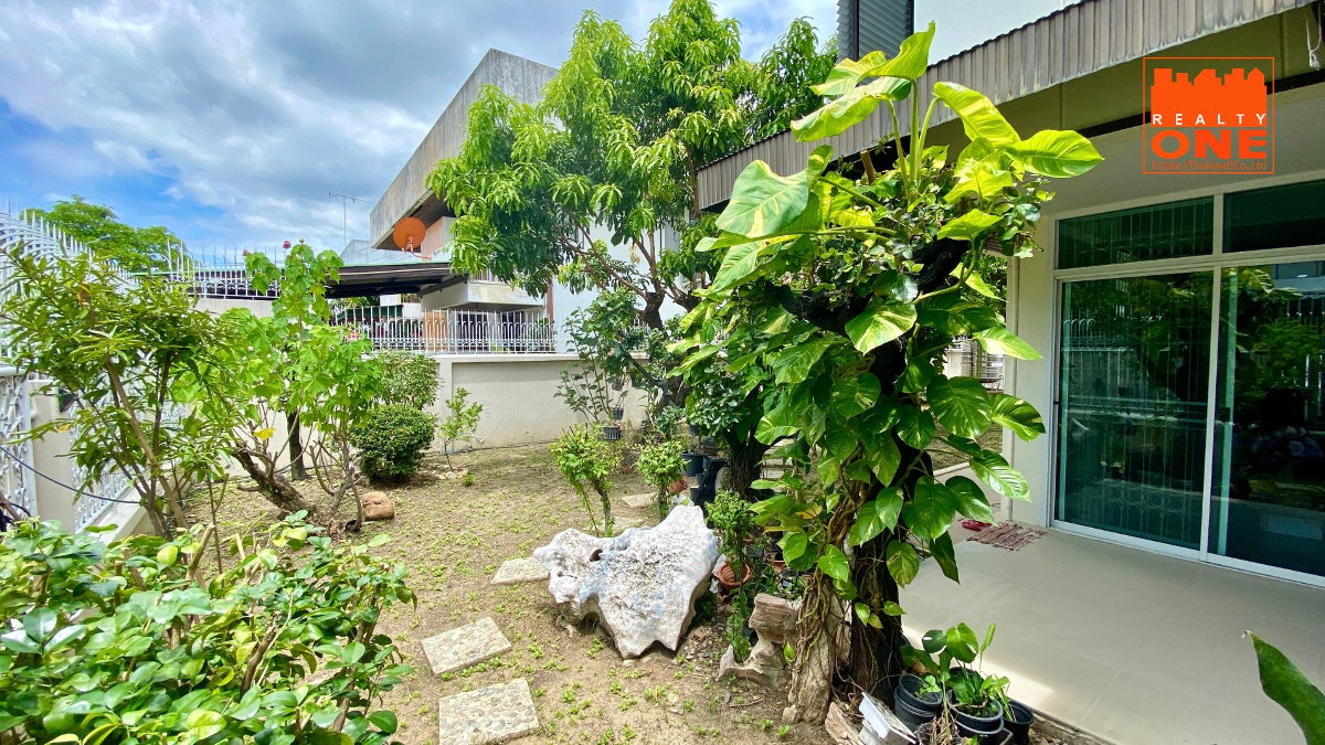 รูป ให้เช่า บ้านเดี่ยว 99 ตารางวา 5 ห้องนอน รีโนเวทแล้ว หมู่บ้านทิพวัล ใกล้รถไฟฟ้าสถานีทิพวัล สงบน่าอยู่มาก  - รูปที่ 4/20