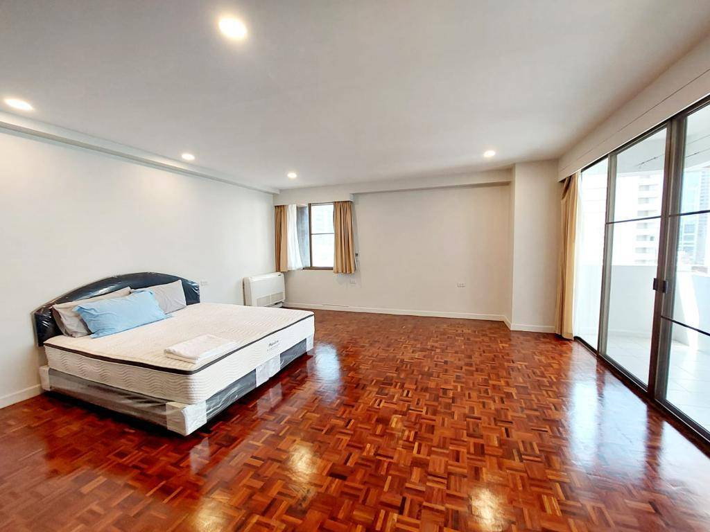 รูป Regency court คอนโดให้เช่า ซอยสุขุมวิท 20 - รูปที่ 20/26