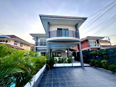 บ้านเดี่ยวให้เช่า : หมู่บ้านวิวพอยท์ ใกล้หาดจอมเทียนเพียง 5 นาที ตกแต่งครบ พร้อมเข้าอยู่ สนใจทัก!!!