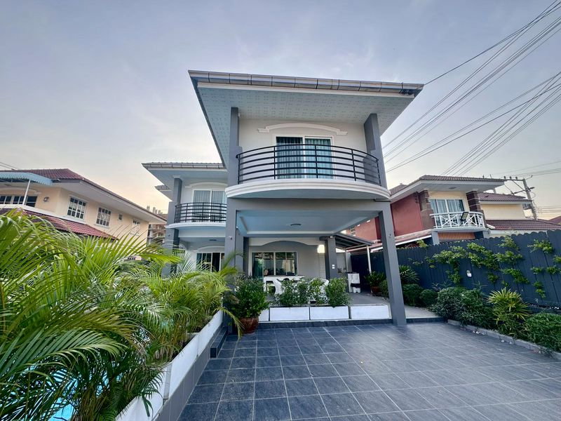 รูป หมู่บ้านวิวพอยท์ ใกล้หาดจอมเทียนเพียง 5 นาที ตกแต่งครบ พร้อมเข้าอยู่ สนใจทัก!!! - รูปที่ 1/19