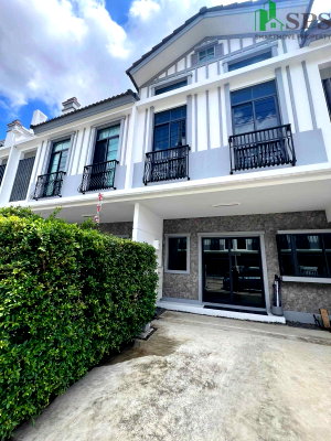 เช่าทาวน์โฮม เมกะ บางนา : ให้เช่าทาวน์เฮ้าส์ Villaggio 3 ศรีนครินทร์–บางนา (SPSEVE2053)