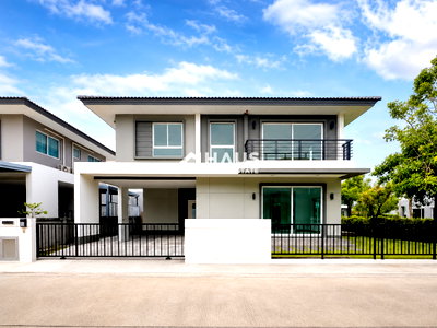 Houses for sale : Casa Premium Ratchapruek - Chaengwattana / 4 Bedrooms #HRP3073