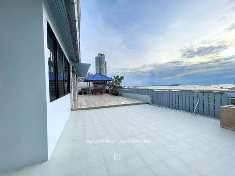บ้านเช่าเพนเฮ้าส์ วิวทะเลศรีราชา บ้านเพนเฮ้าส์ ดาดฟ้า at Home✅ พร้อมเข้าอยู่ #HR0079