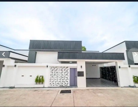 Luxury house for sale in Pattaya. Beautiful modern marble design, fully furnished and move in Ready.