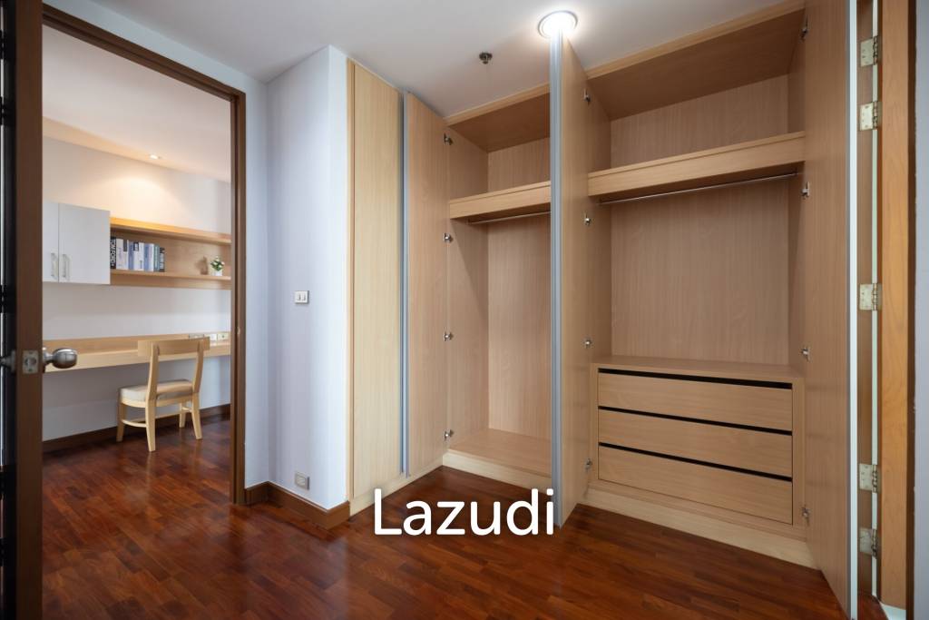 รูป 3 Bed 200 Sqm Apartment for Rent - รูปที่ 24/33