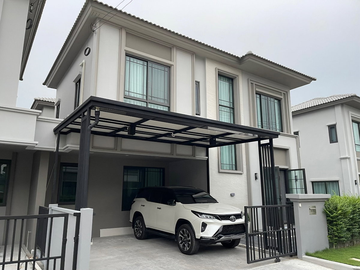 picture Large Twin house "GRAND PLENO PHAHOL-VIBHAVADI" - 1/14